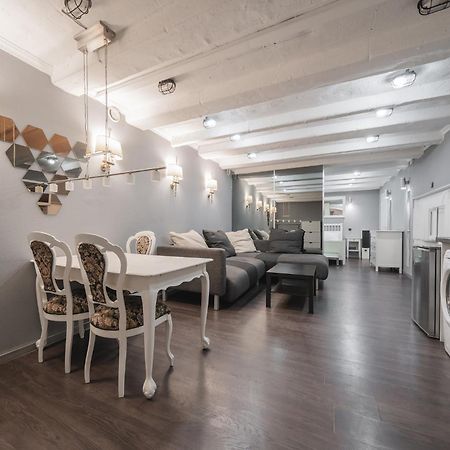 Islandijos Self Check-In Basement Apartments VNO Dış mekan fotoğraf
